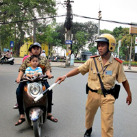Cảnh sát giao thông có được truy đuổi người vi phạm 2024?