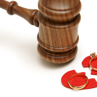 Nghị định 110/2013/NĐ-CP xử phạt vi phạm hành chính trong lĩnh vực tư pháp, hôn nhân và gia đình