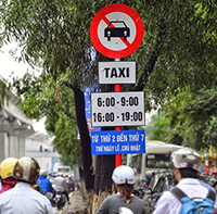 Các tuyến phố cấm Taxi và xe hợp đồng chở người dưới 9 chỗ tại Hà Nội