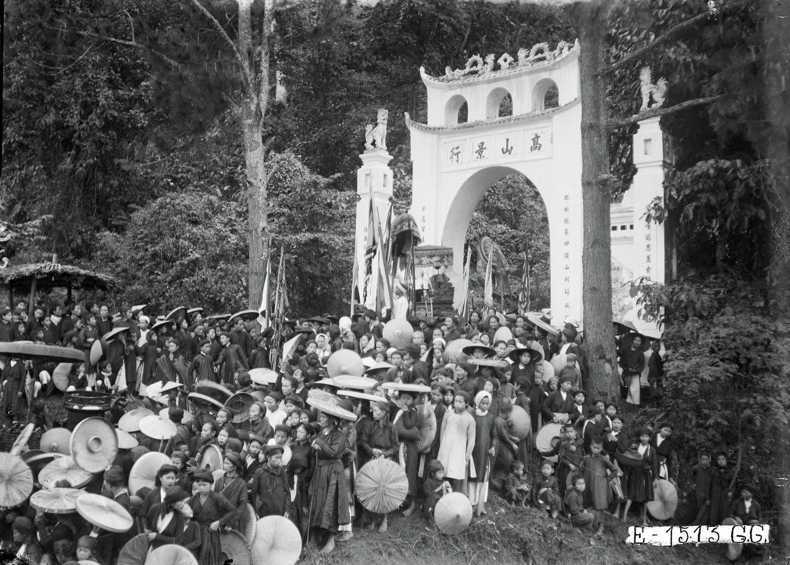 Những hình ảnh khó quên về Lễ hội Đền Hùng những năm 1920