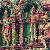 Đạo Hindu một tôn giáo lớn ở Ấn Độ đã được hình thành trên cơ sở nào?