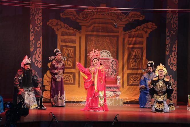 Nhà hát Cải lương Trần Hữu Trang khai trương phòng truyền thống, hát Cải lương Trần Hữu Trang