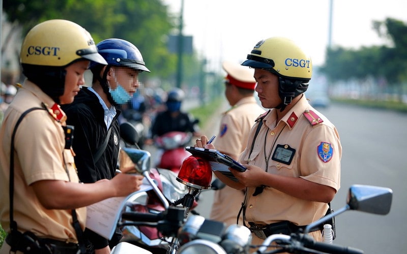 Em hãy nêu vai trò của pháp luật trong trường hợp sau KTPL 10 KNTT