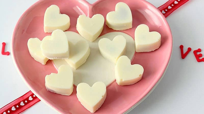 14/2 là valentine trắng hay đen?
